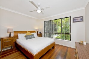 3 soverom, strykejern/-brett og internettilgang