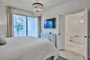 3 bedrooms, iron/ironing board, travel cot, free WiFi