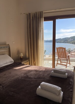 Superior Room, Sea View | Minibar, individually decorated, individually furnished, desk - Aria Hotel Skiathos (Skiathos)