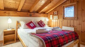 3 camere, ferro/asse da stiro, Wi-Fi gratuito, lenzuola