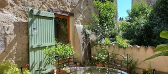 Charmant gîte en pierre, du 18ème siècle, rafraîchissant en été, calm