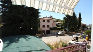 Studio, 1 Double Bed, Non Smoking, Balcony | Street view