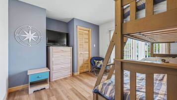 5 camere, ferro/asse da stiro, Wi-Fi gratuito, lenzuola