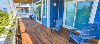 Relax Poolside at Castaway Cove