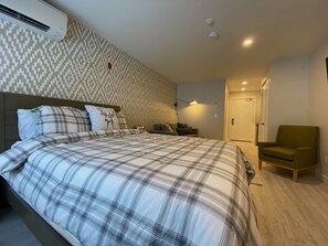 1 bedroom, iron/ironing board, free WiFi, bed sheets