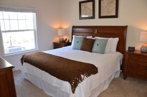 Apartment, Multiple Beds (Modern Lucaya 4 Bedrooms 3 Baths Town) | 4 bedrooms