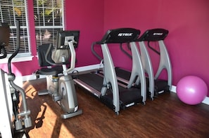 Apartment, Multiple Beds (*November Special* at LV 3 Beds 2 Bat) | Fitness facility - November Special at LV 3 Beds 2 Baths Id:61209 (Kissimmee)