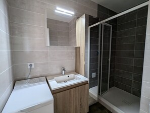 Dusche, Toilettenpapier
