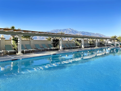 Azure Palm Hot Springs