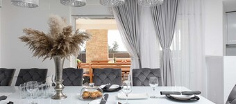 Villa Amfora with heated pool, wellness and tennis