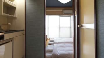 傳統客房, 非吸煙房 (Japanese, up to 2 guests) | 高級寢具、客房內保險箱、書桌、免費無線上網