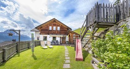 Holiday Farm Al Cir 400A