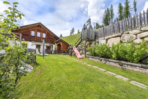 Esterni