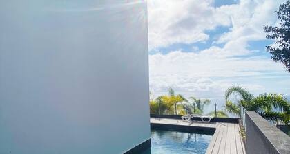 Sunshine Villa with Optionally Heated Pool 150m above Ocean & Sandy Beach