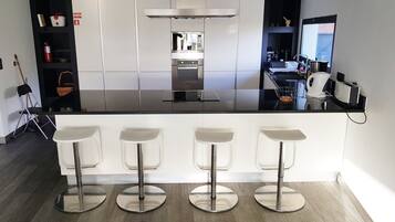 Fridge, microwave, oven, dishwasher