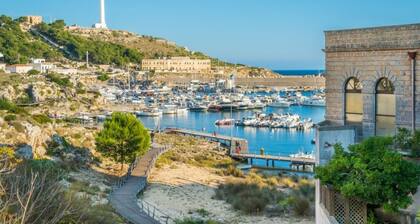La Casa di Pietro - A Window on the Sea in Marina Di Novaglie