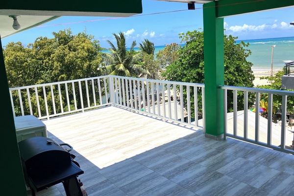 Common area ,terrace with grill and laundry