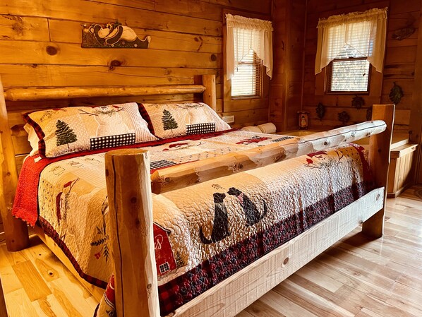 1 bedroom, desk, travel crib, free WiFi