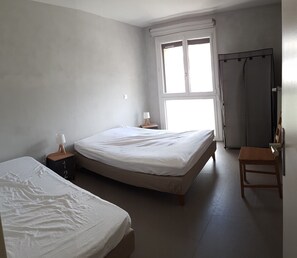 3 bedrooms - T4 apartment in the heart of Briançon, 400 m from the Serre-Chevalier slopes (Briançon)