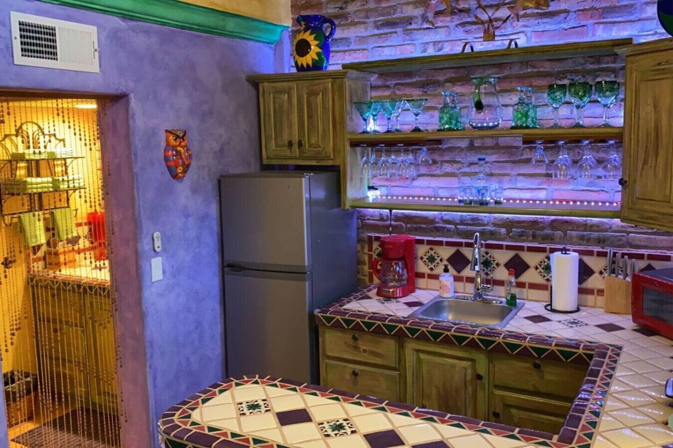 Fridge, microwave, coffee/tea maker, toaster