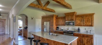 Nivi's Niche - Relaxing Retreat for the Whole Family!