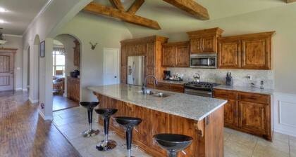 Nivi's Niche - Relaxing Retreat for the Whole Family!