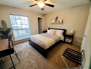 1 bedroom, desk, iron/ironing board, WiFi