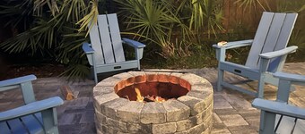 Vilano Beach-Healing Sol-4 Kayaks-Fire Pit-Tandem Bicycle-Steps to Intracoastal!