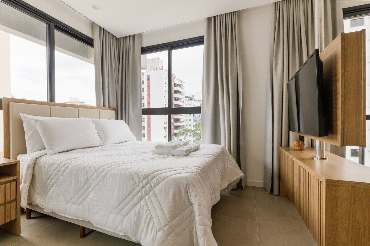 Design Apartment | 1 bedroom, individually decorated, iron/ironing board, free WiFi