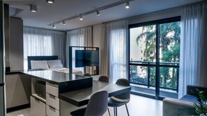 Comfort studio | 1 slaapkamer, individueel gedecoreerd, een strijkplank/strijkijzer