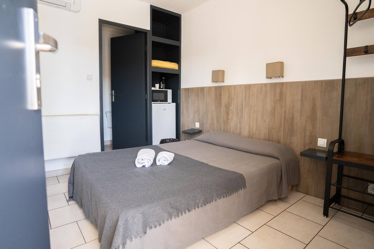 mini-fridge, microwave, espresso maker, electric kettle