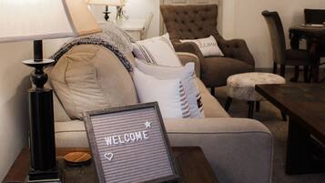 Smart TV, DVD player