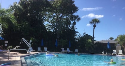 Near beach, view tropical plantings from 4th floor privacy, + pickleball courts!