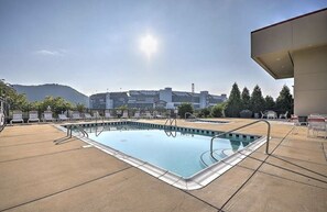 Piscine extérieure