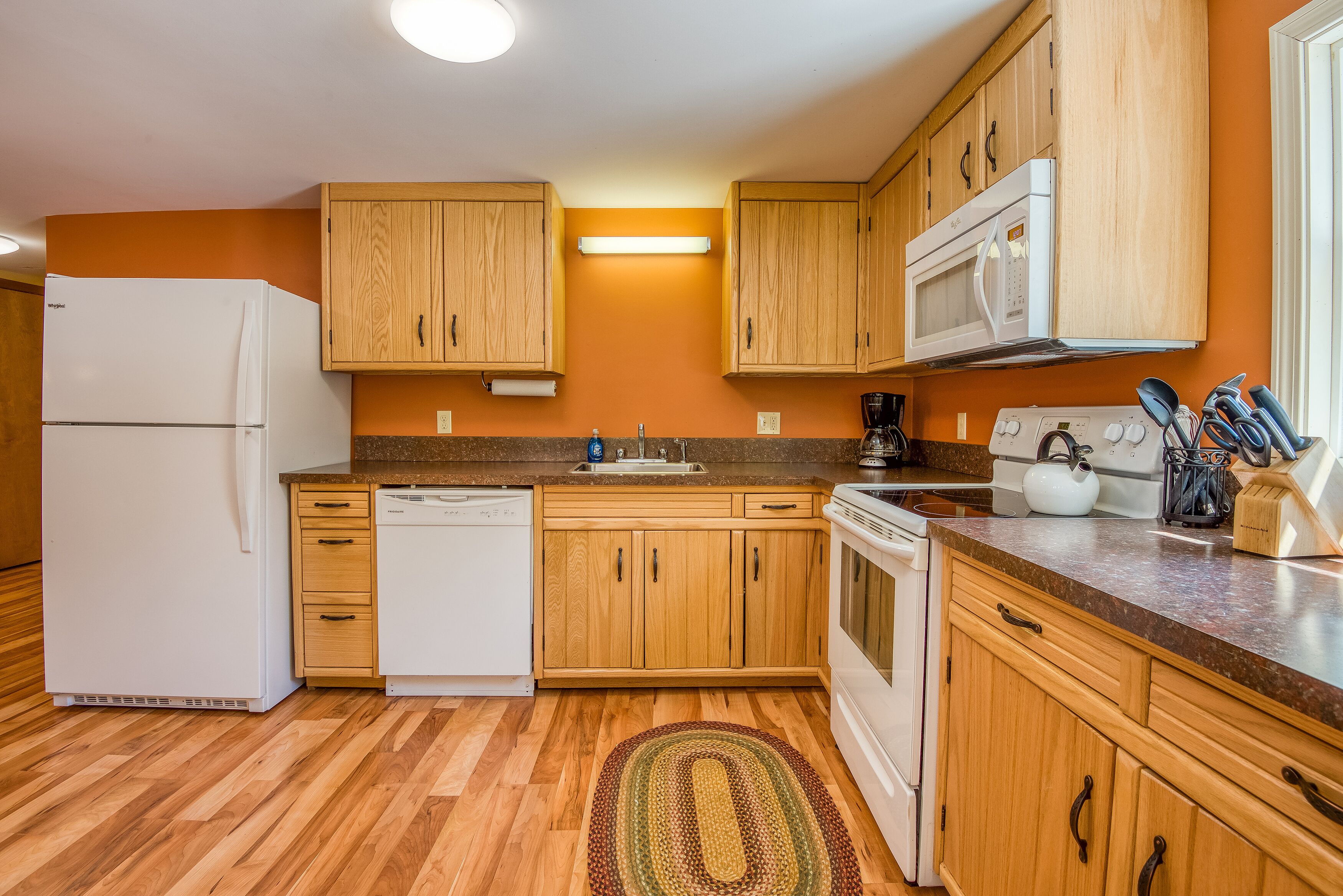 carrigain house | private kitchen