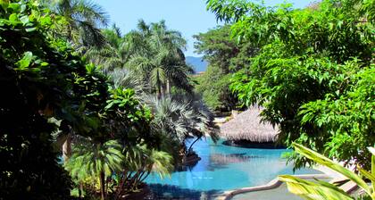 Condominium 206 Matapalo ideal for family trips and work online.