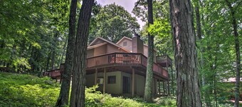 Bright Wintergreen Resort Home; Deck & Grill!