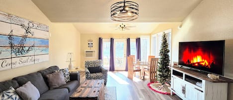 Smart TV, DVD player