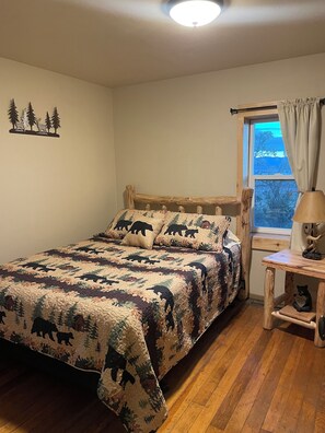 3 bedrooms, free WiFi, bed sheets