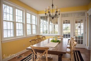 Dining - Neuse River House (New Bern)