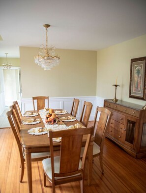 Dining - Neuse River House (New Bern)