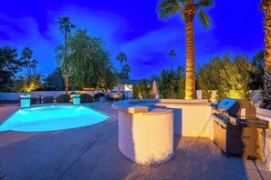Terrace/patio - Luxury Desert Oasis+Sport Court+Theater+Golf+ Spa (Scottsdale)