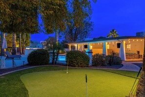 Property grounds - Luxury Desert OasisSport CourtTheaterGolf Spa (Scottsdale)