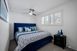 5 bedrooms, desk, iron/ironing board, travel crib