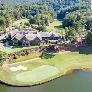 Golf - Deluxe Romantic Couples Retreat inside Big Canoe with Hot Tub! (Jasper)