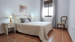 4 camere, ferro/asse da stiro, culla da viaggio, Wi-Fi