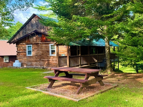 Log Haven Cabin, Gore Skiing, Pool/AC/Fireplace, Steps to Loon Lake