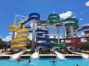 Piscine extérieure, piscine chauffée