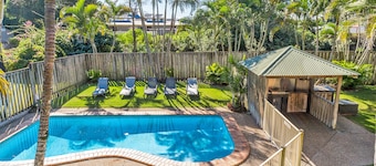 Bayside Court Apartments
