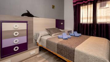 1 slaapkamer, een strijkplank/strijkijzer, gratis internet